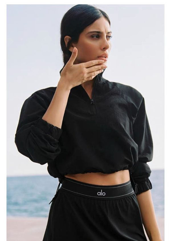 Women's Cropped Half Zip Windbreaker Jacket 912b